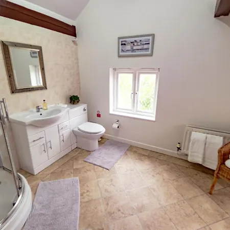 Holiday home Rowrah Hall - The Old Hayloft *