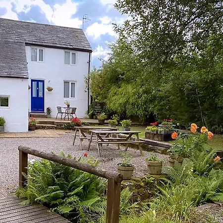 Rowrah Hall - The Old Hayloft Frizington